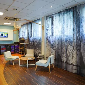3* מלון Ibis Styles Centre Prado Place Castellane